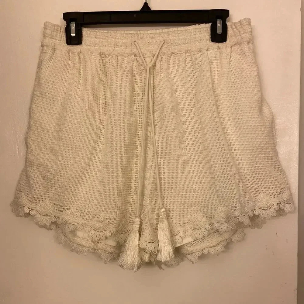 Rococo Sand Lace Shorts Size Large
